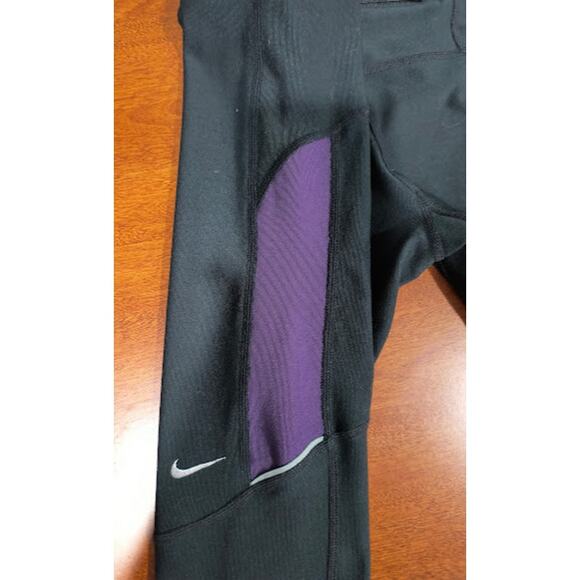 Nike Dri-Fit Black/Purple Workout Capri - Size M - Picture 4 of 6